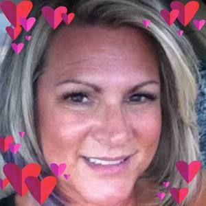 Meet your Posher, Debi